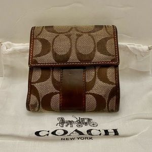 (SOLD) Coach Brown Mono-Leather Trim-Bifold Compact Wallet with Dust Bag 4inx4in